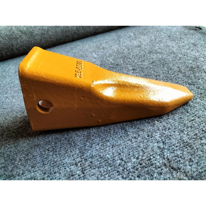  نصائح دلو قطع الغيار 135-9300 أسنان دلو قطع غيار آلات البناء