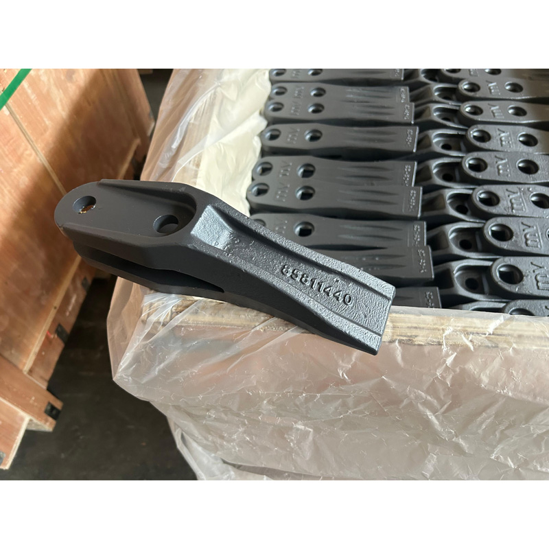  مصنع محترف في تصنيع سعر المصنع 85811440 حفارة جرافة الحصول على أجزاء دلو الأسنان