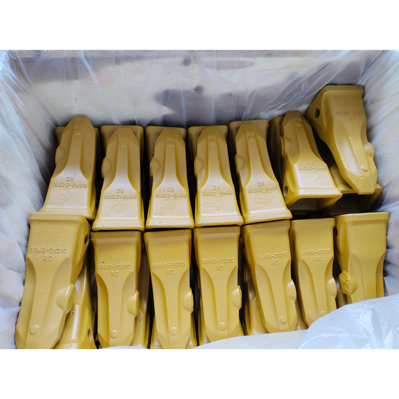  دلو الأسنان 61NB31310RC للحفارة الكسارة دلو الأسنان سبائك الصلب إزميل الصخور للتعدين