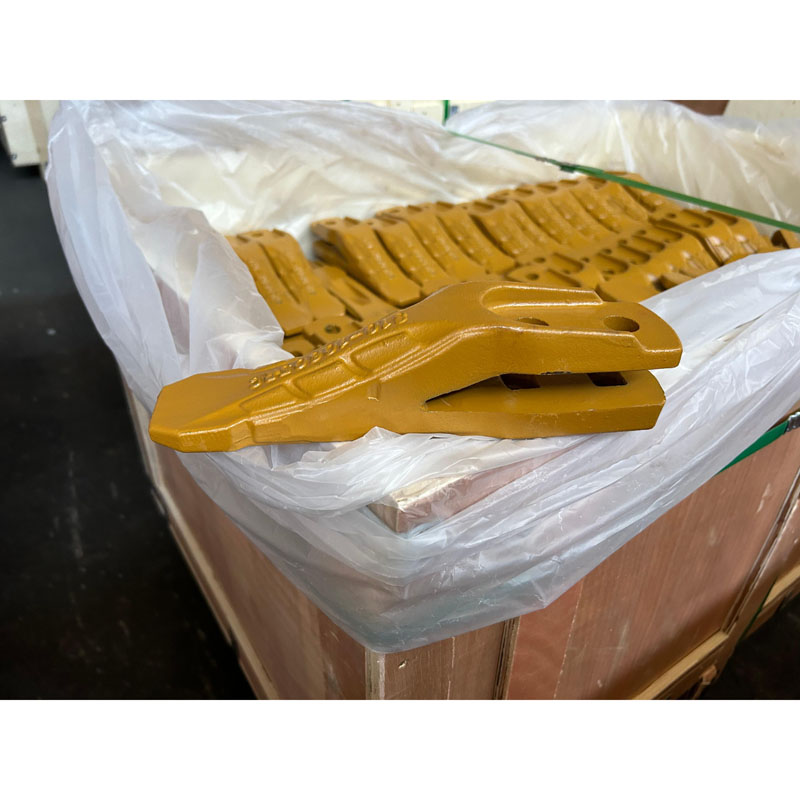 تصنيع قطع غيار المصنع الاحترافي 810-10605RC أسنان دلو الحفار