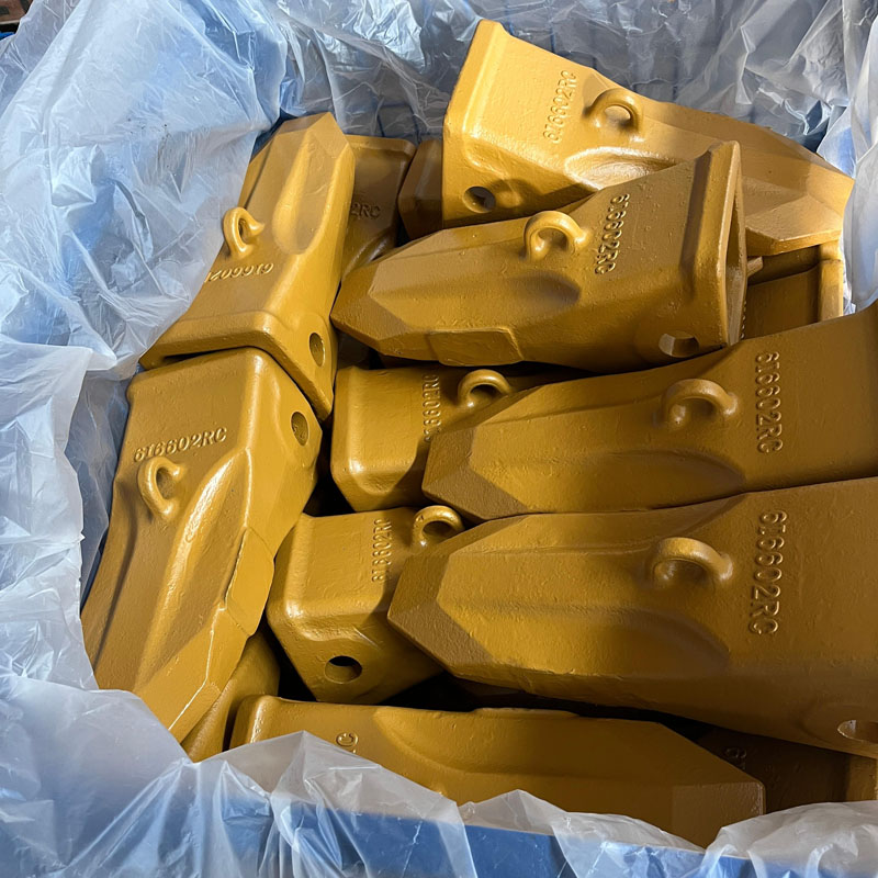 9W8452RC 1U3352RC 6I6602RC دلو الأسنان الصلب حفارة وأجزاء حفار البلدوزر ل ZX200