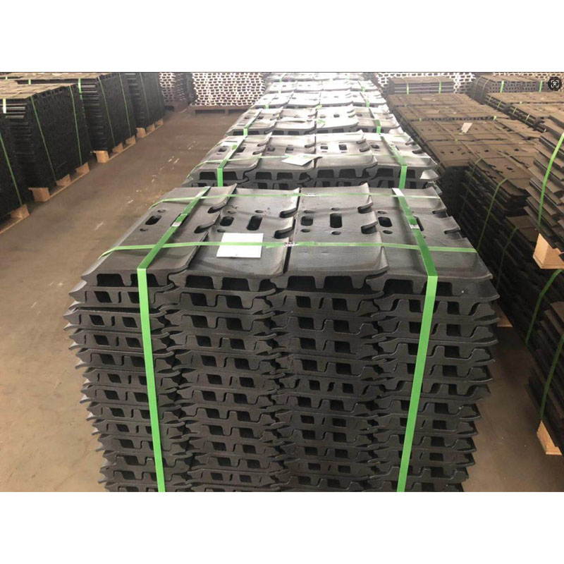أحذية المسار للحفارة 500*8 Assy Paver Track Shoe Dozer Track Shoe Group 600*8 لقطع غيار ماكينات البناء